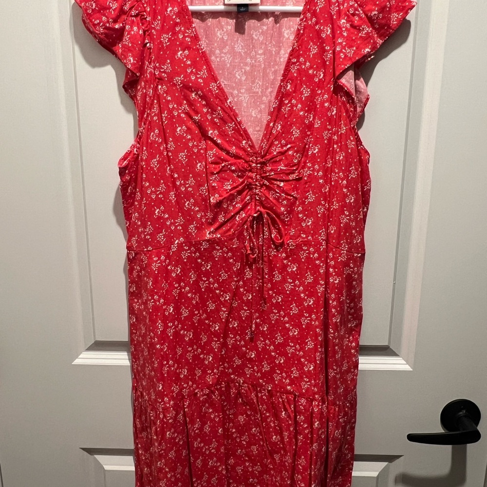 Universal Thread Scarlet Floral Midi Dress